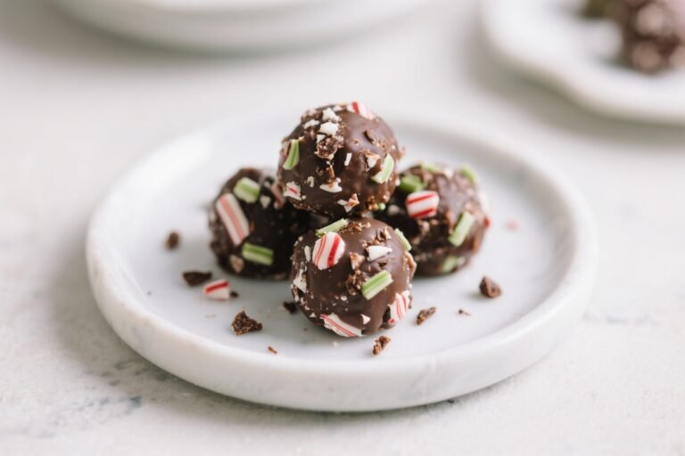 Peppermint Mocha Energy Bites (Coffee Shop Favorite!) – Easy No-Bake Snack