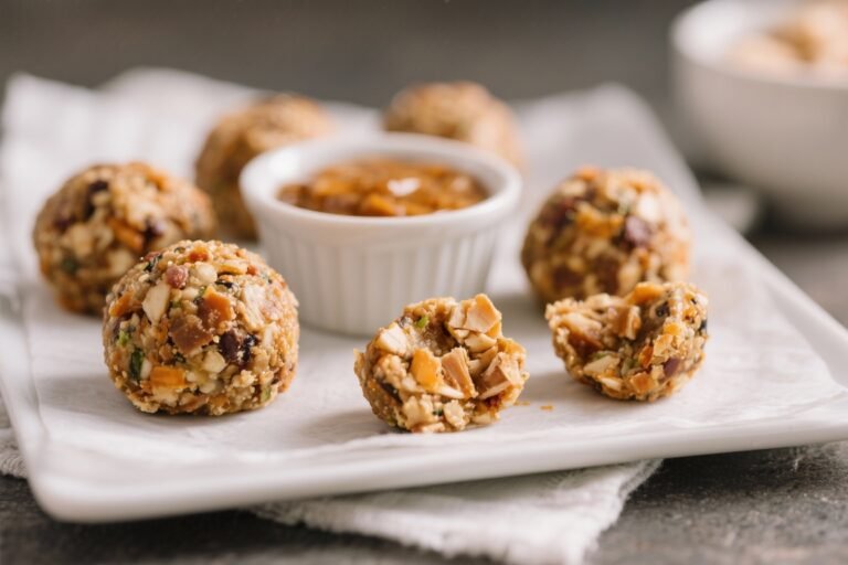 Turkey Trot Energy Bites (Pre-Race Fuel for Kids) That Disappear Faster Than Their Mile Time